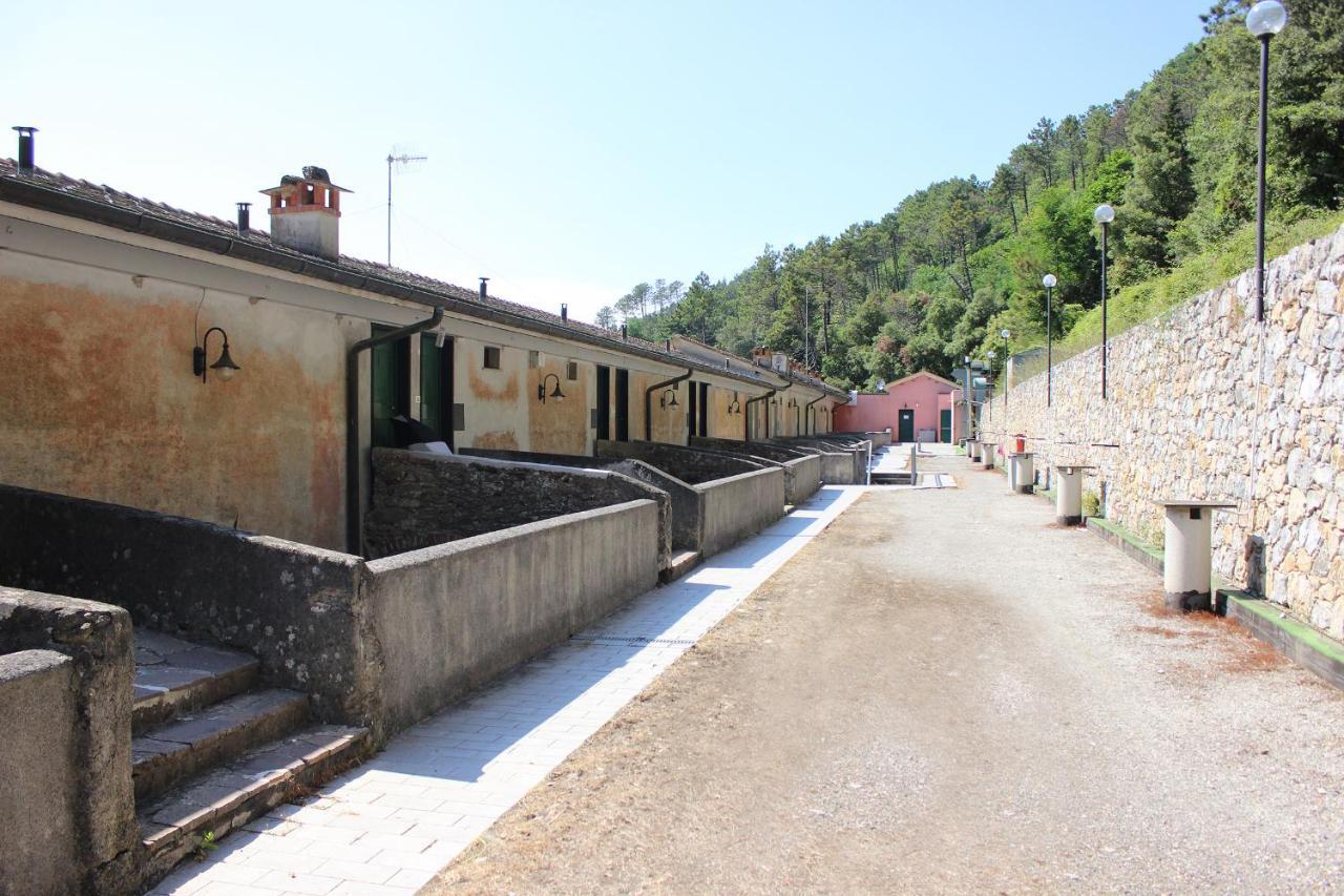 Santuario Ns Soviore Cinque Terre モンテロッソ・アル・マーレ エクステリア 写真